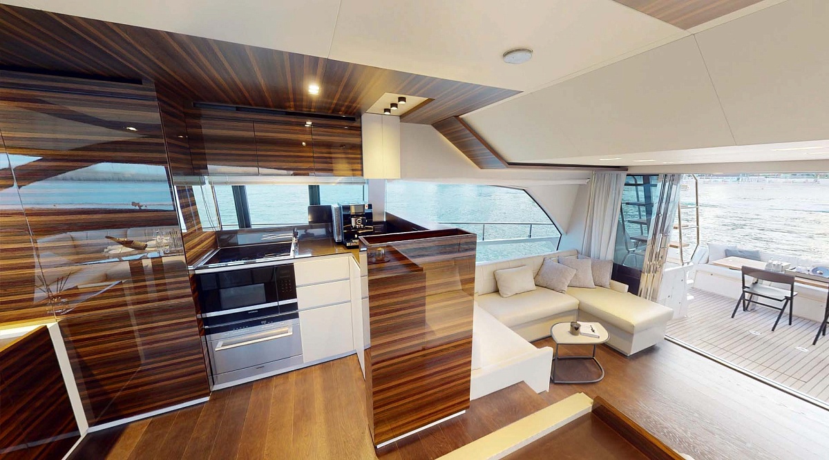 Аренда моторной яхты Ferretti 670 Bella 4 в Дубае, ОАЭ